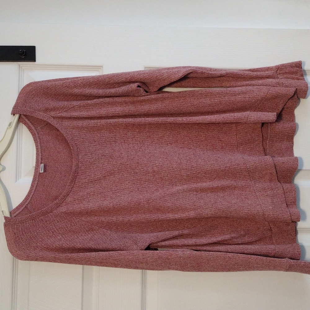Old Navy sweater